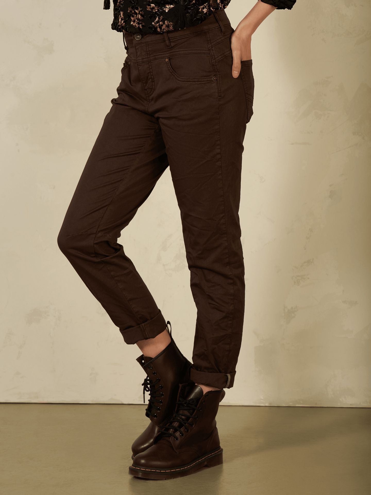 Hose Tapered Long Satin Jeanshose Nile aubergine S