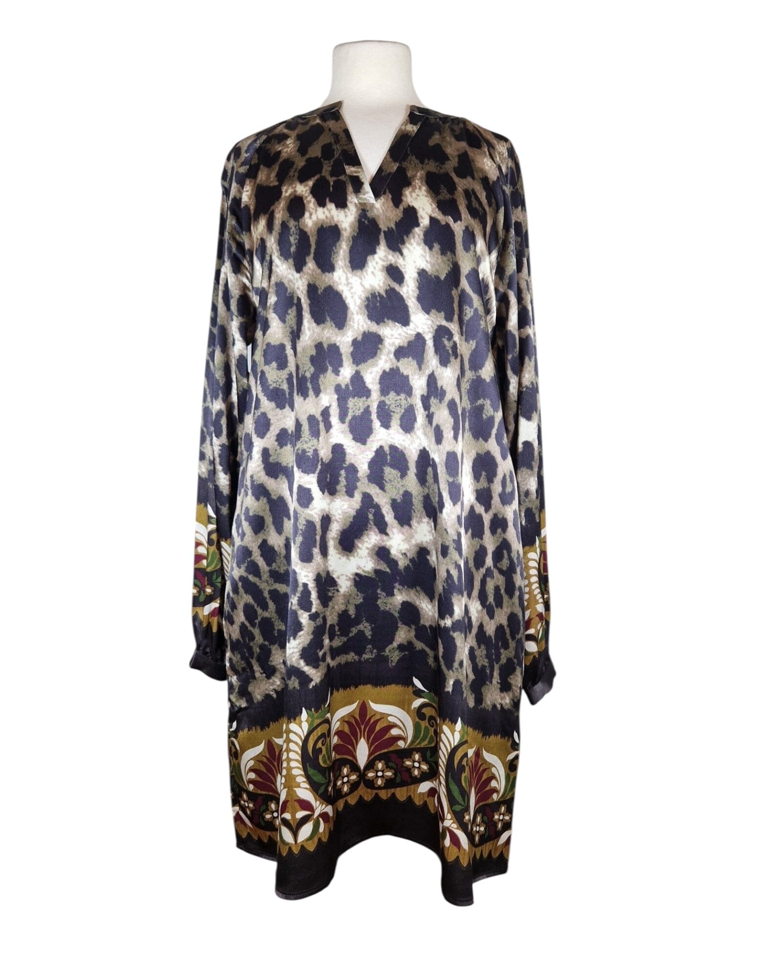 Kleid Leo with Border Kleid Grace