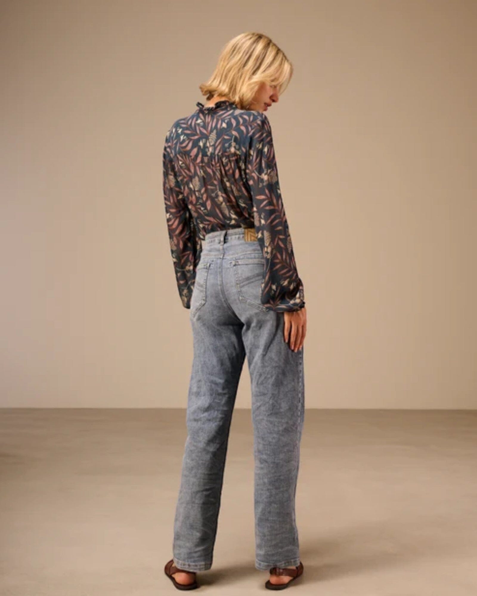 Straight Jeanshose Nile