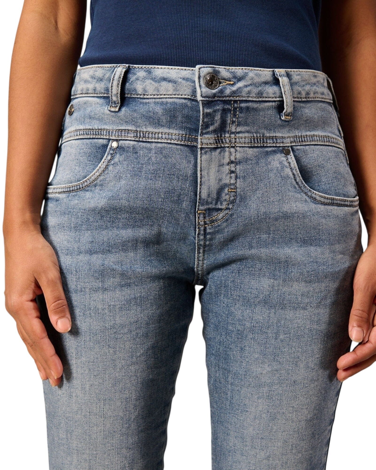 Tapered Ankle Jeanshose Nile