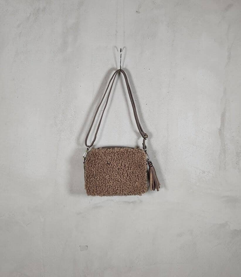 Teddy Umhängetasche Tasche Kolibri Ulm Taupe 22cmx7cm