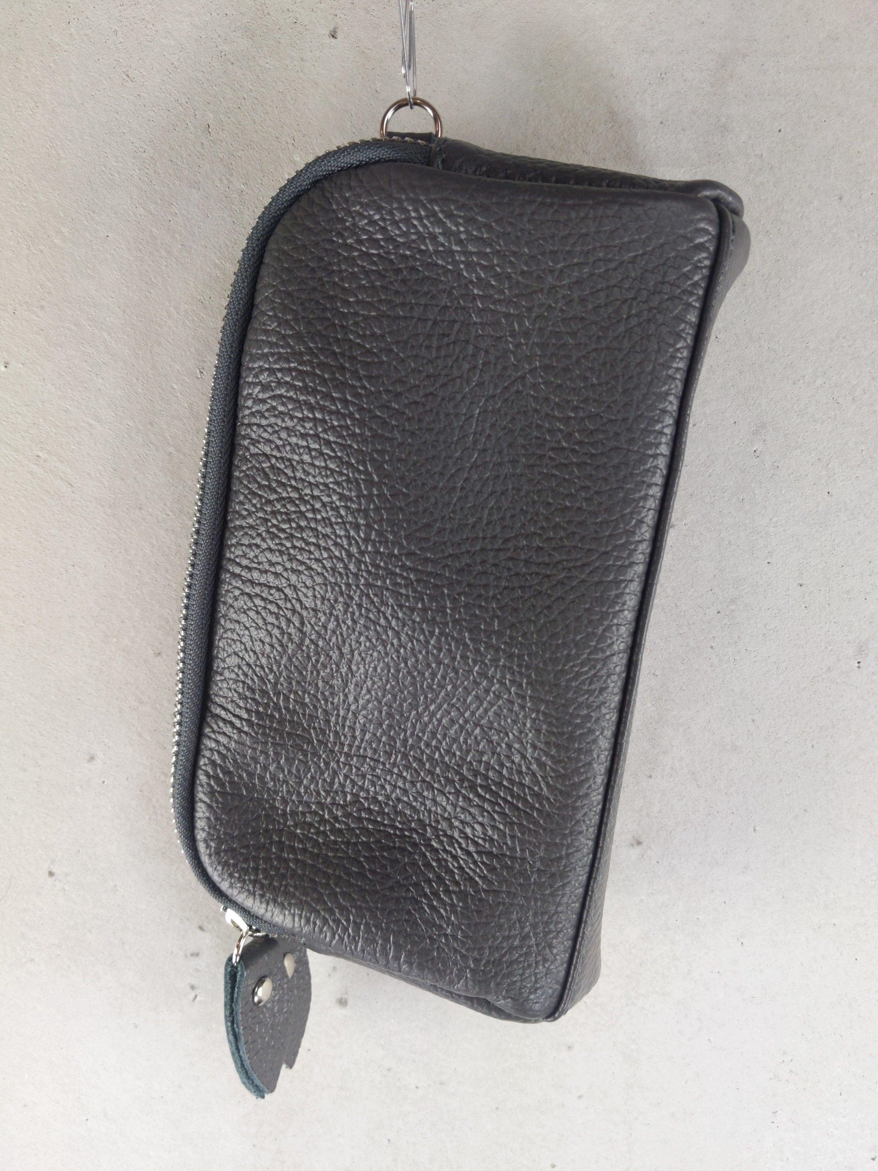 Kolibri Ulm - Kleine Ledertasche mit doppeltem Reißverschluss - kolibri-ulm.de - Accessoires, Bag, Handtasche, Handytasche, Leder, Ledertadsche, Ledertasche, Ledertaschen, Tasche