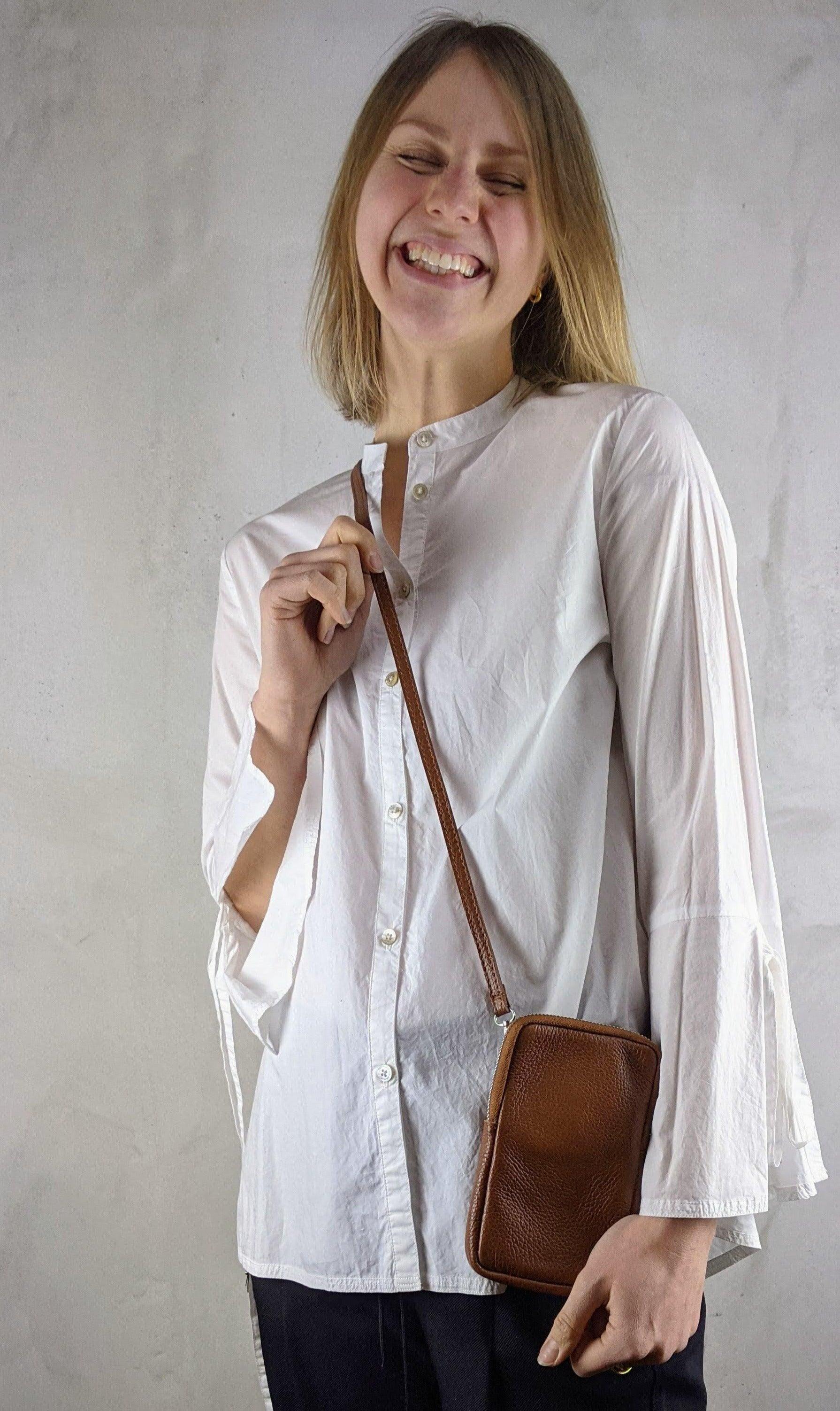 Kolibri Ulm - Handytasche aus Leder - kolibri-ulm.de - Accessoires, Bag, City, Clutch, Damen, Handtasche, Leder, Ledertasche, look1, Party, Schultertasche, Umhängetasche