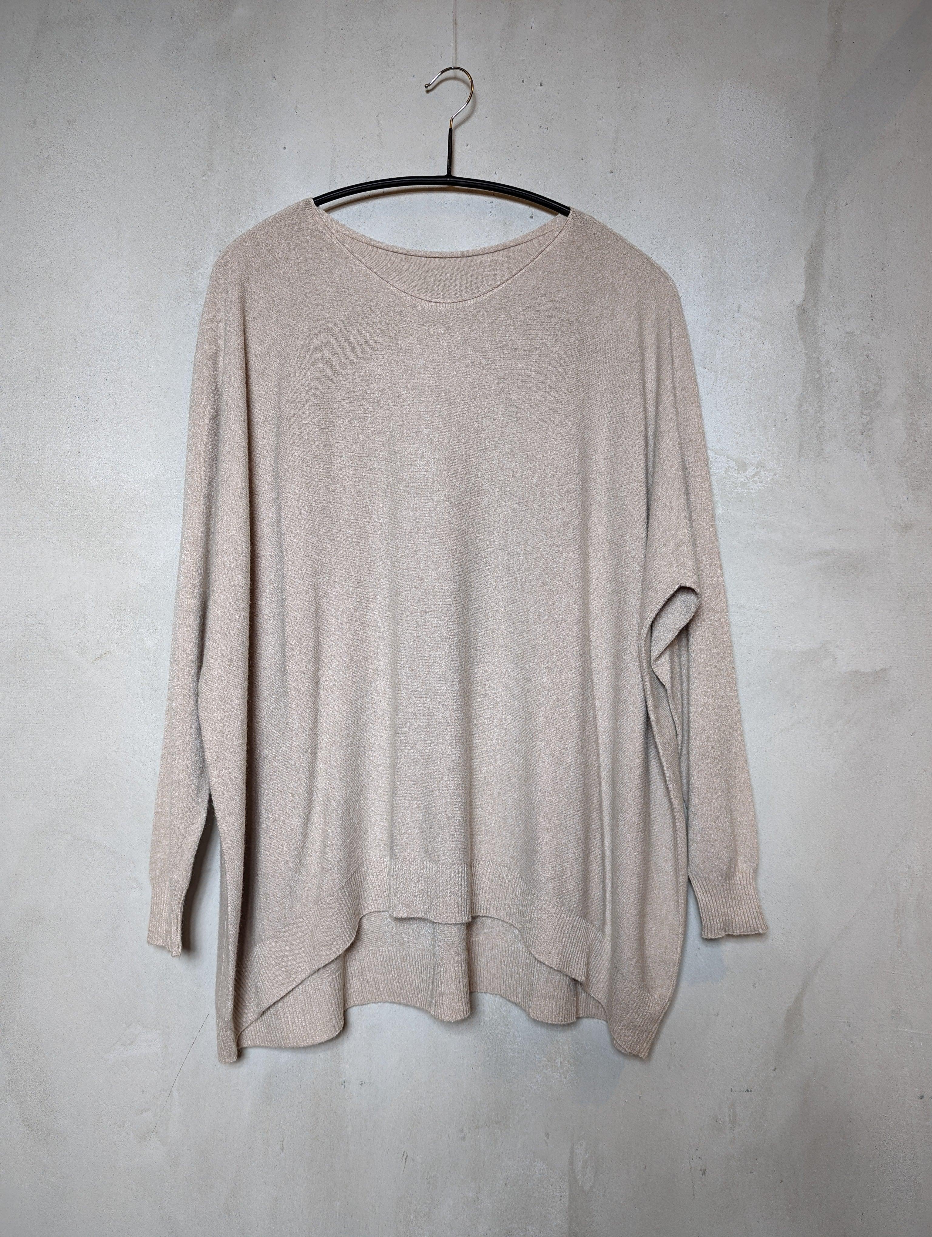 Farfalla - Nahtloser Feinstrickpullover - kolibri-ulm.de - Damen, Oberteile, Pullover, Pullunder, SS22, Strick, Textilien