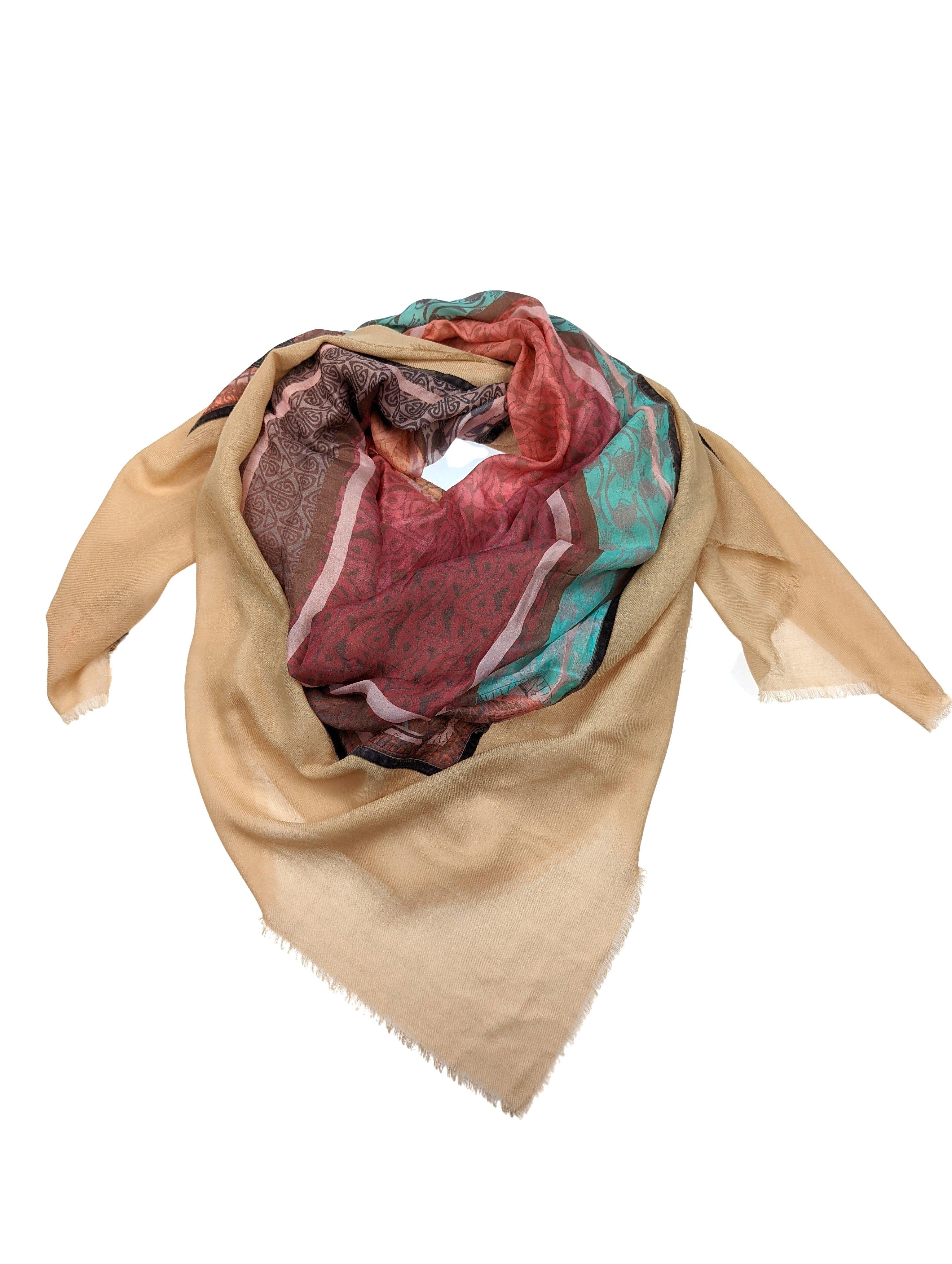 Rubicon - Schal Eyecherry - kolibri-ulm.de - Accessoires, Damen, Schal, Schals & Tücher, Textilien, Wollschal, Wollschals, WS22