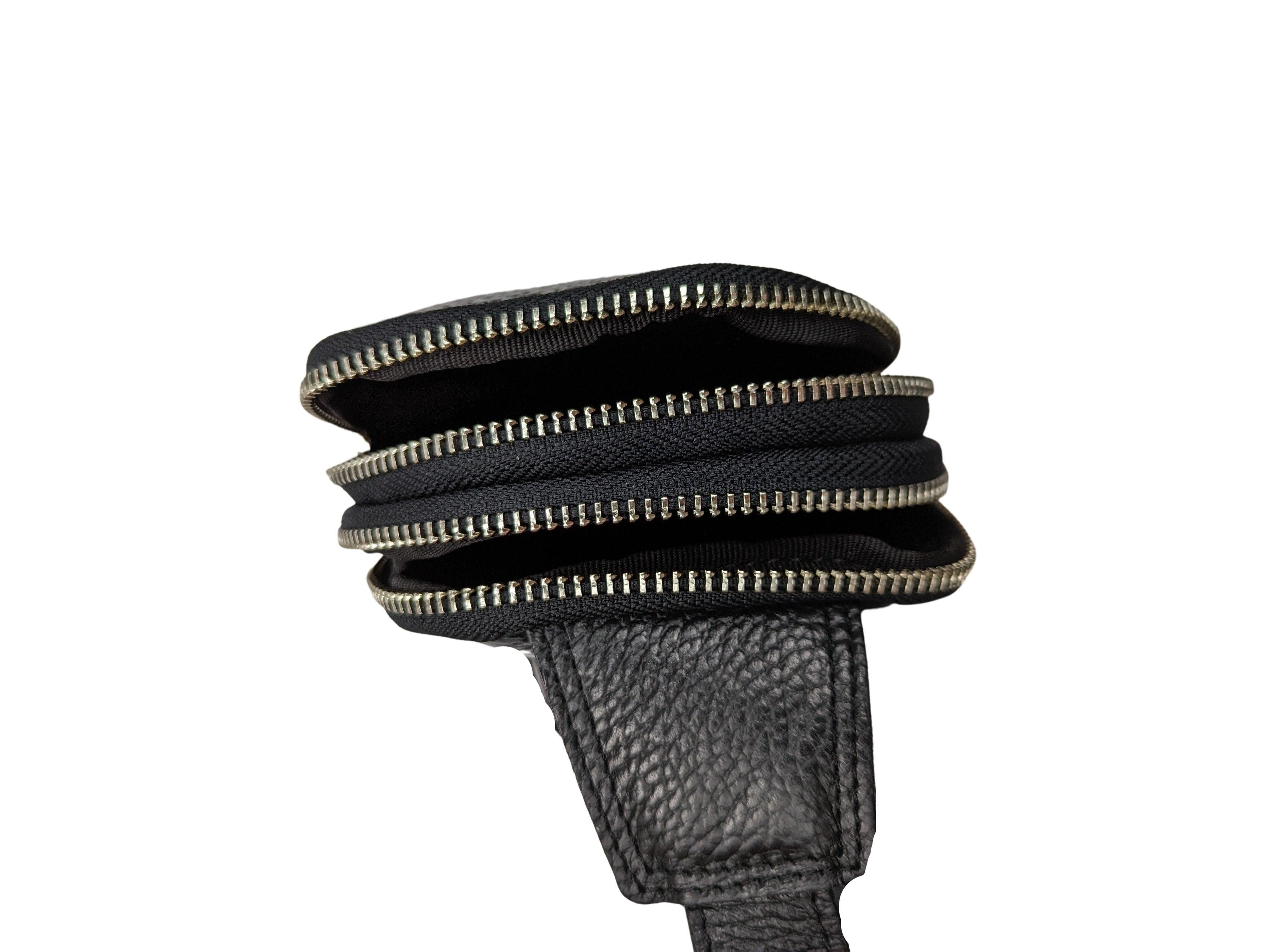 Kolibri Ulm - Crossbody Bag Asymetrisch - kolibri-ulm.de - Accessoires, Damen, Handtasche, Handtaschen, Ledertadsche, Ledertasche, Ledertaschen, Rucksack, Rucksackhandtasche, Rucksackhandtaschen, Rucksäcke, SS22, Tasche, Taschen