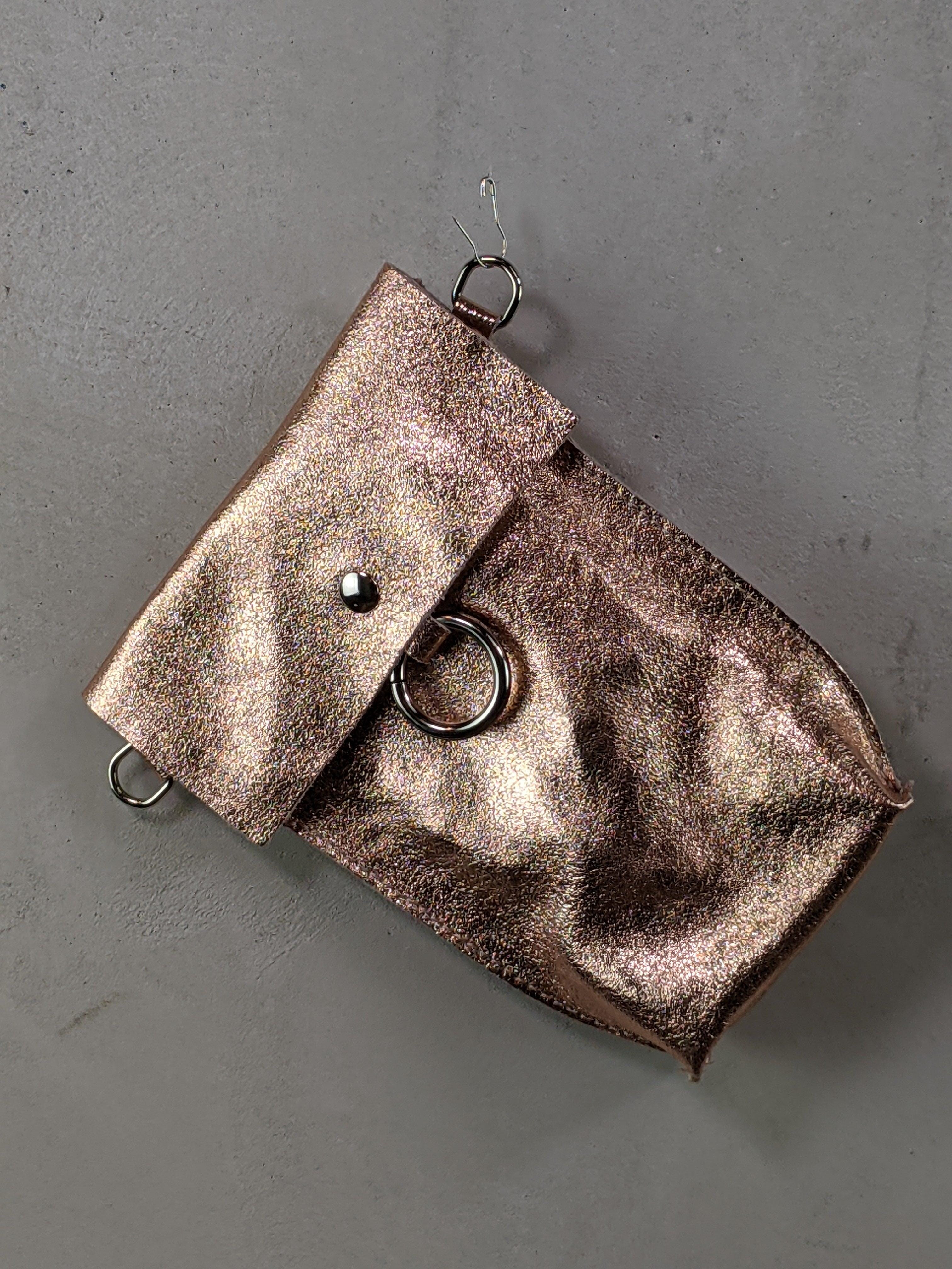 Kolibri Ulm - Handytasche mit Schultergurt - kolibri-ulm.de - Damen, Handtasche, Handy, Handytasche, Leder, Ledertadsche, Ledertasche, Ledertaschen