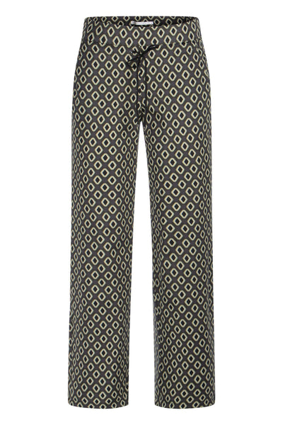 Candice Straight Graphical