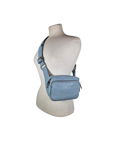 Crossbody Bag Elegant Sportlich Klein Tasche Kolibri Ulm Hellblau ca. 20x15cm 