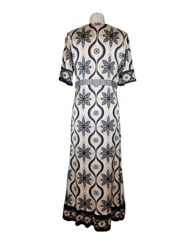 Kleid Graphic Long Kleid Grace 