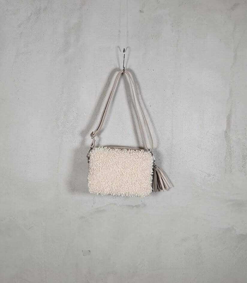 Teddy Umhängetasche Tasche Kolibri Ulm Offwhite 22cmx7cm 