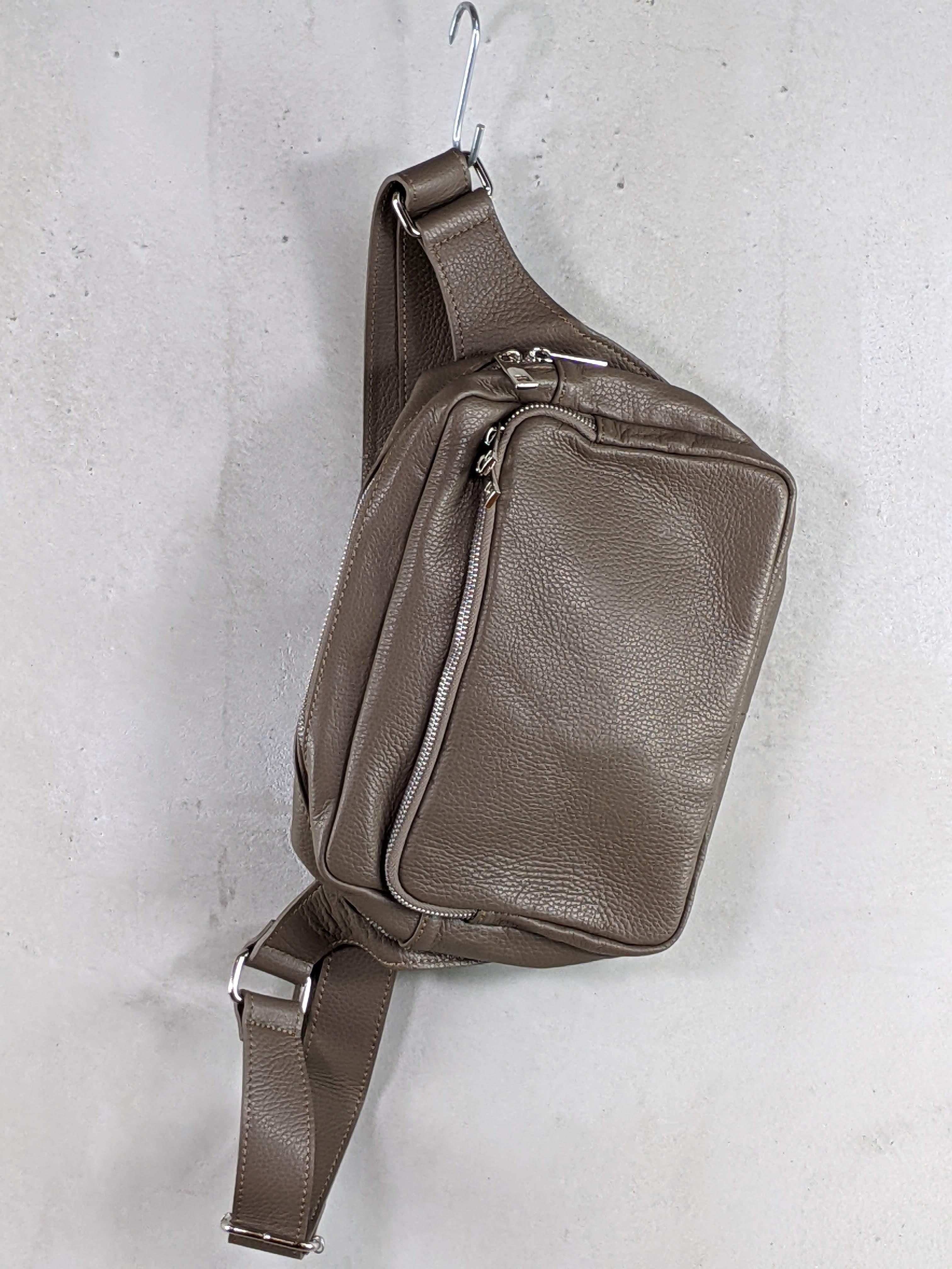 Kolibri Ulm - Crossbody Bag Elegant Sportlich - kolibri-ulm.de - Accessoires, Handtasche, Handytasche, Leder, Ledertadsche, Ledertasche, Umhängetasche