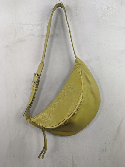 Kolibri Ulm - Crossbody Bag Lässig & Schick - kolibri-ulm.de - Cross-Body, Crossbody, Damen, Handtasche, Handytasche, Leder, Ledertadsche, Ledertasche, Ledertaschen