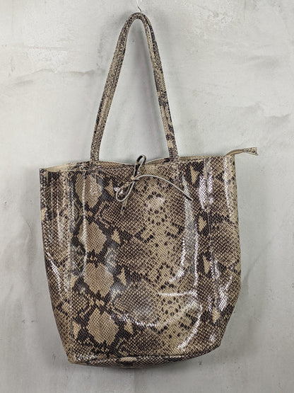 Kolibri Ulm - Cityshopper - kolibri-ulm.de - Accessoires, City, Handtasche, Handytasche, Leder, Ledertadsche, Ledertasche, Umhängetasche