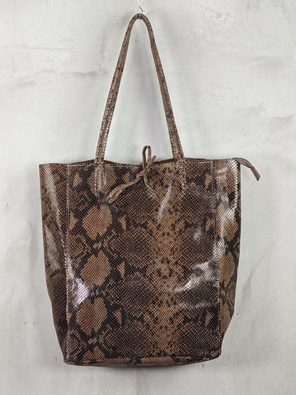 Kolibri Ulm - Cityshopper - kolibri-ulm.de - Accessoires, City, Handtasche, Handytasche, Leder, Ledertadsche, Ledertasche, Umhängetasche