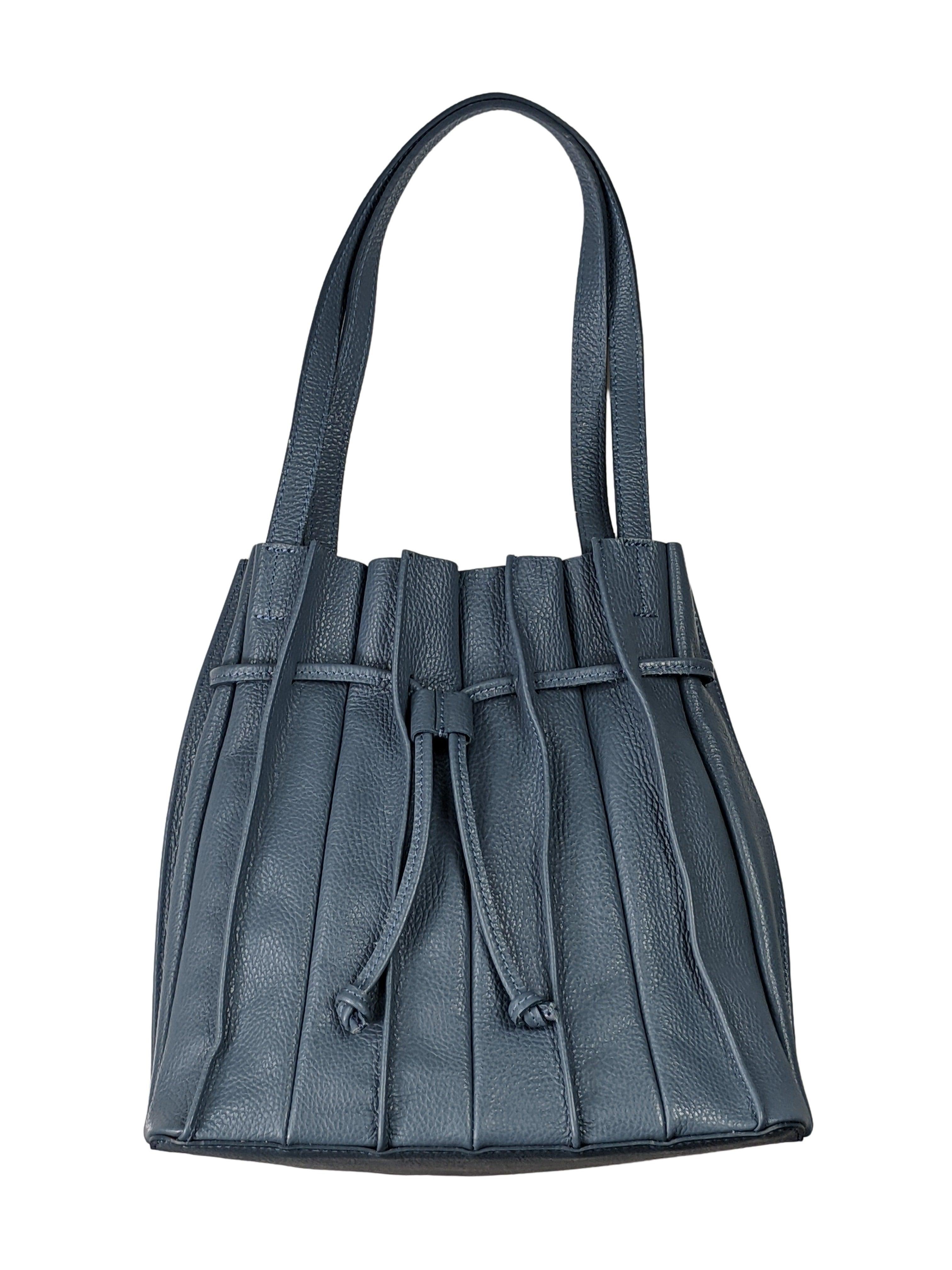 Kolibri Ulm - Handtasche mit Falten und Innenbeutel - kolibri-ulm.de - Accessoires, Damen, Handtasche, Handtaschen, Ledertasche, Ledertaschen, SS22, Tasche, Taschen