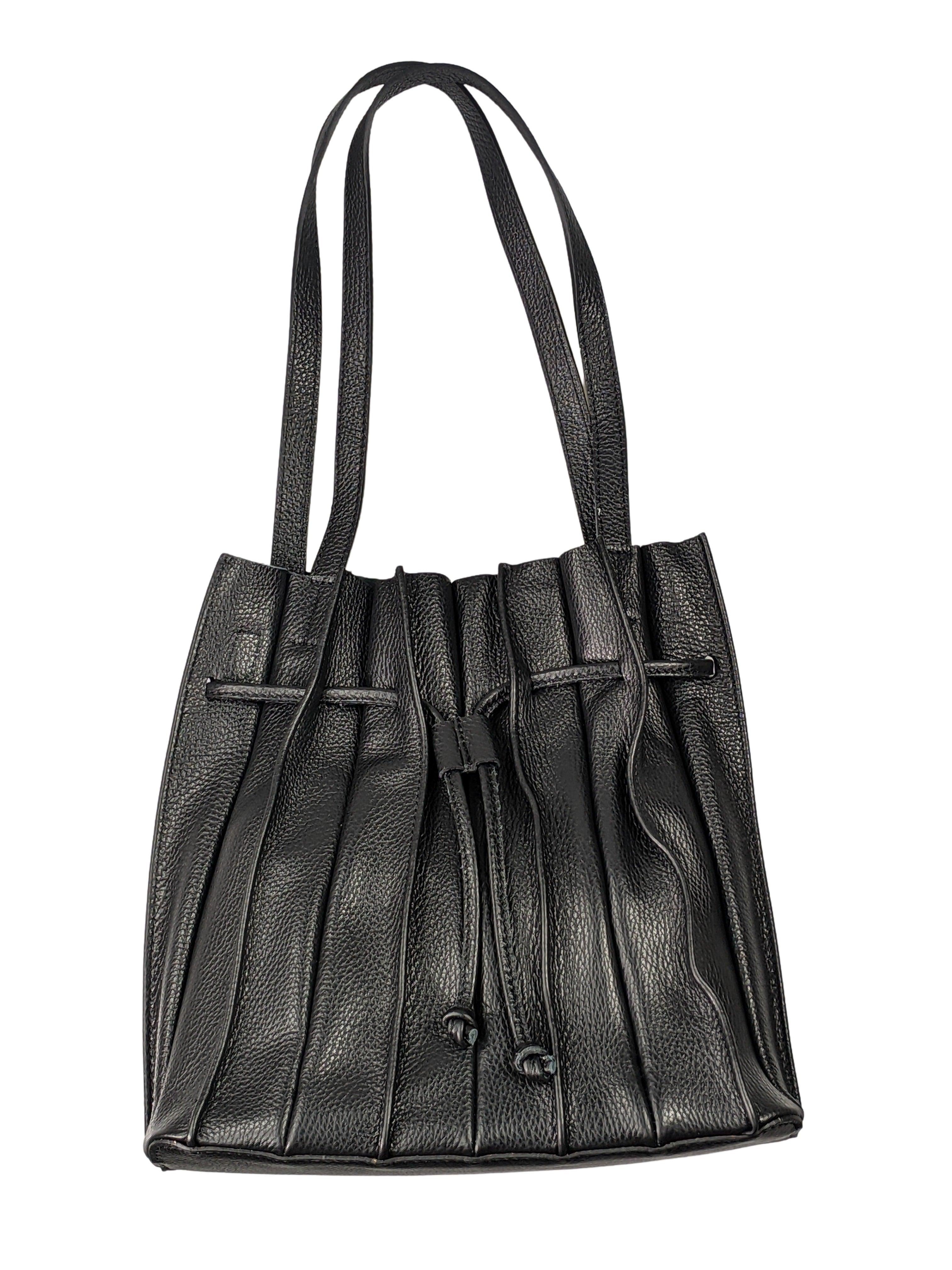 Kolibri Ulm - Handtasche mit Falten und Innenbeutel - kolibri-ulm.de - Accessoires, Damen, Handtasche, Handtaschen, Ledertasche, Ledertaschen, SS22, Tasche, Taschen