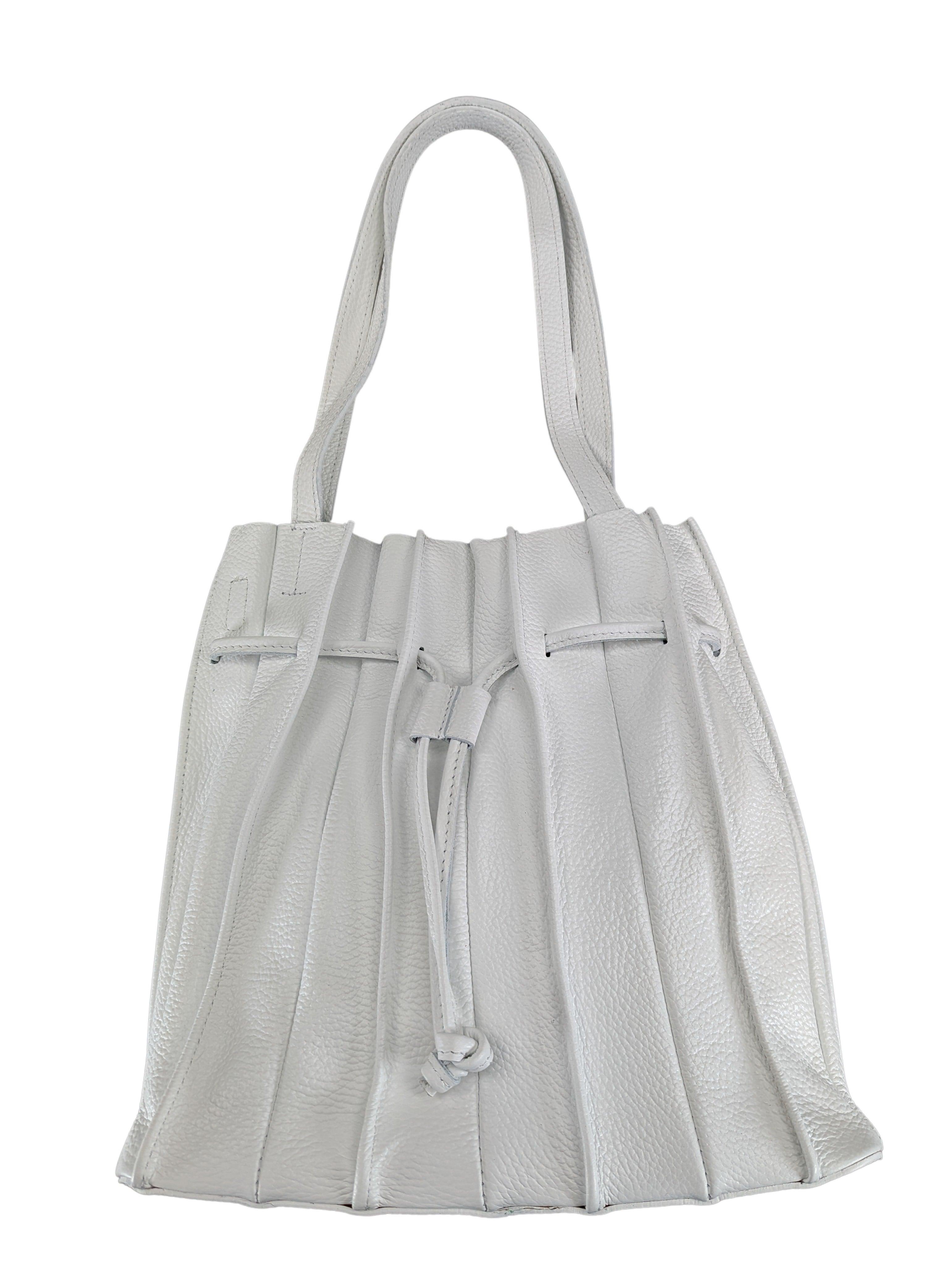 Kolibri Ulm - Handtasche mit Falten und Innenbeutel - kolibri-ulm.de - Accessoires, Damen, Handtasche, Handtaschen, Ledertasche, Ledertaschen, SS22, Tasche, Taschen