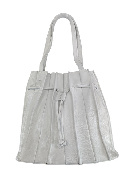 Kolibri Ulm - Handtasche mit Falten und Innenbeutel - kolibri-ulm.de - Accessoires, Damen, Handtasche, Handtaschen, Ledertasche, Ledertaschen, SS22, Tasche, Taschen