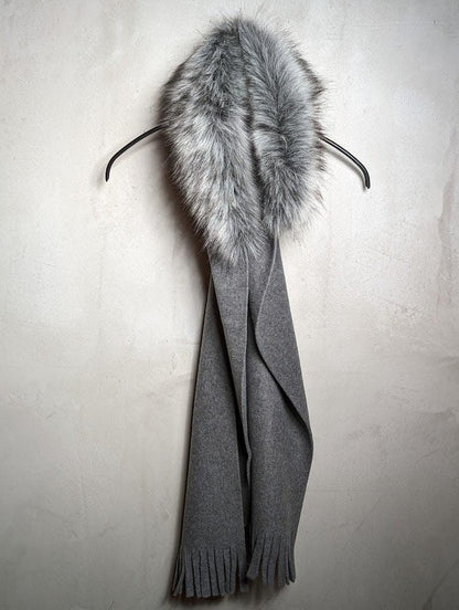 Schalhaube aus Fleece mit Fransen