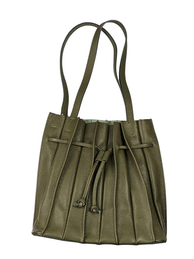 Kolibri Ulm - Handtasche mit Falten und Innenbeutel - kolibri-ulm.de - Accessoires, Damen, Handtasche, Handtaschen, Ledertasche, Ledertaschen, SS22, Tasche, Taschen