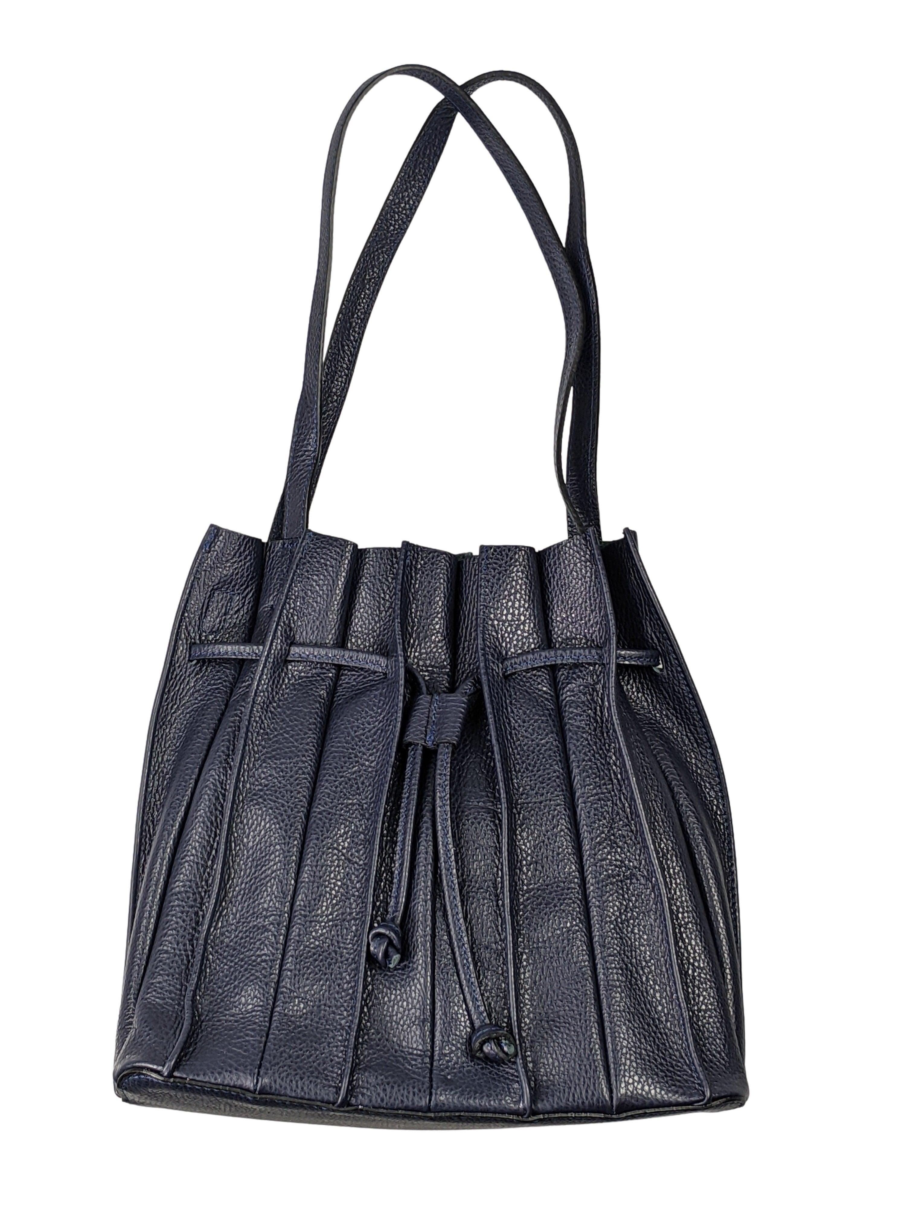 Kolibri Ulm - Handtasche mit Falten und Innenbeutel - kolibri-ulm.de - Accessoires, Damen, Handtasche, Handtaschen, Ledertasche, Ledertaschen, SS22, Tasche, Taschen