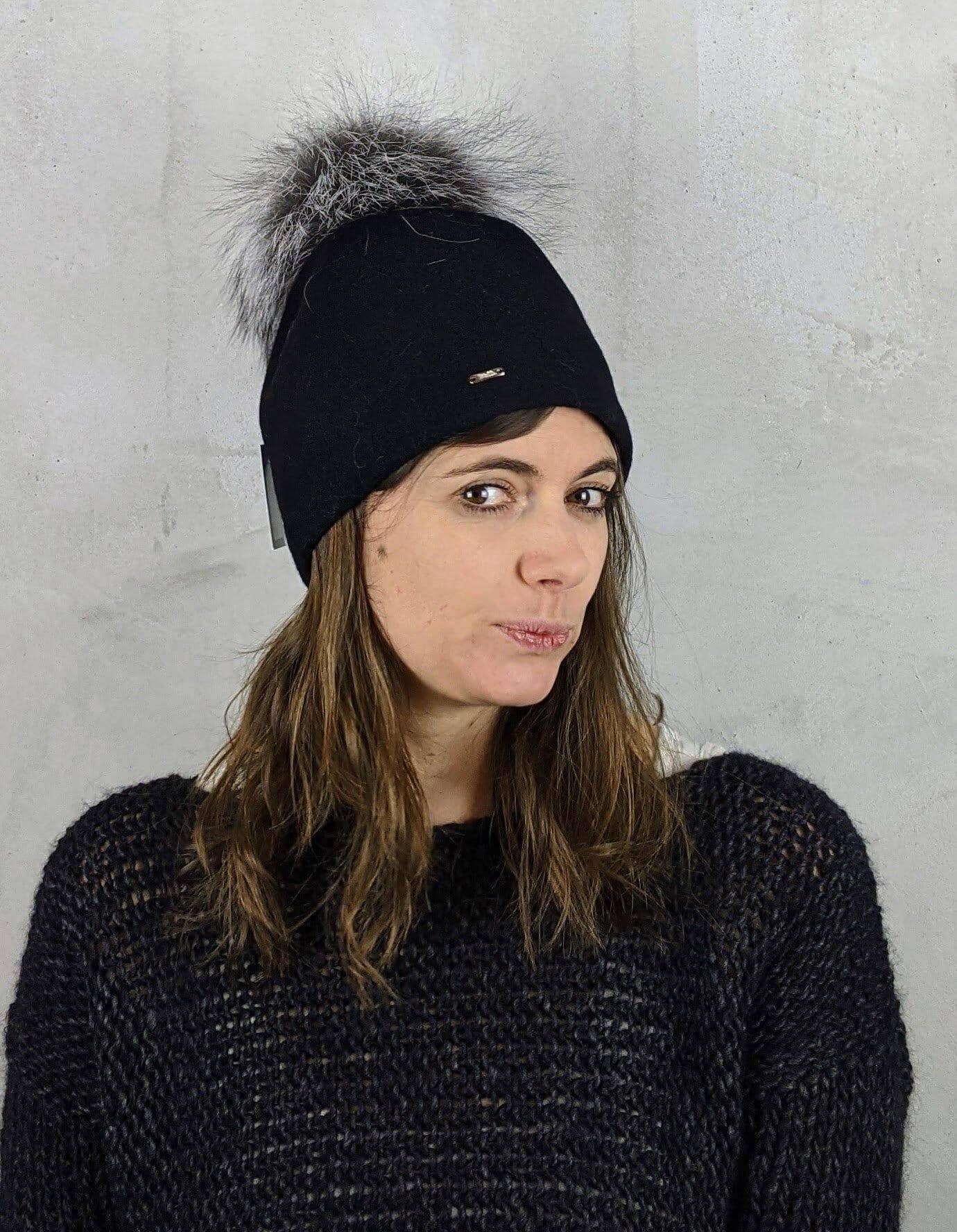 Kolibri Ulm - Mütze Jenotava Pom Pom - kolibri-ulm.de - 