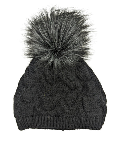 Gebeana - Mütze Zopfmuster mit Fleece u. Webpelzpompon - kolibri-ulm.de - Accessoires, Damen, Kappe, Kappen, Kopfbedeckung, Mütze, Mützen, Strick, Textilien, WS22