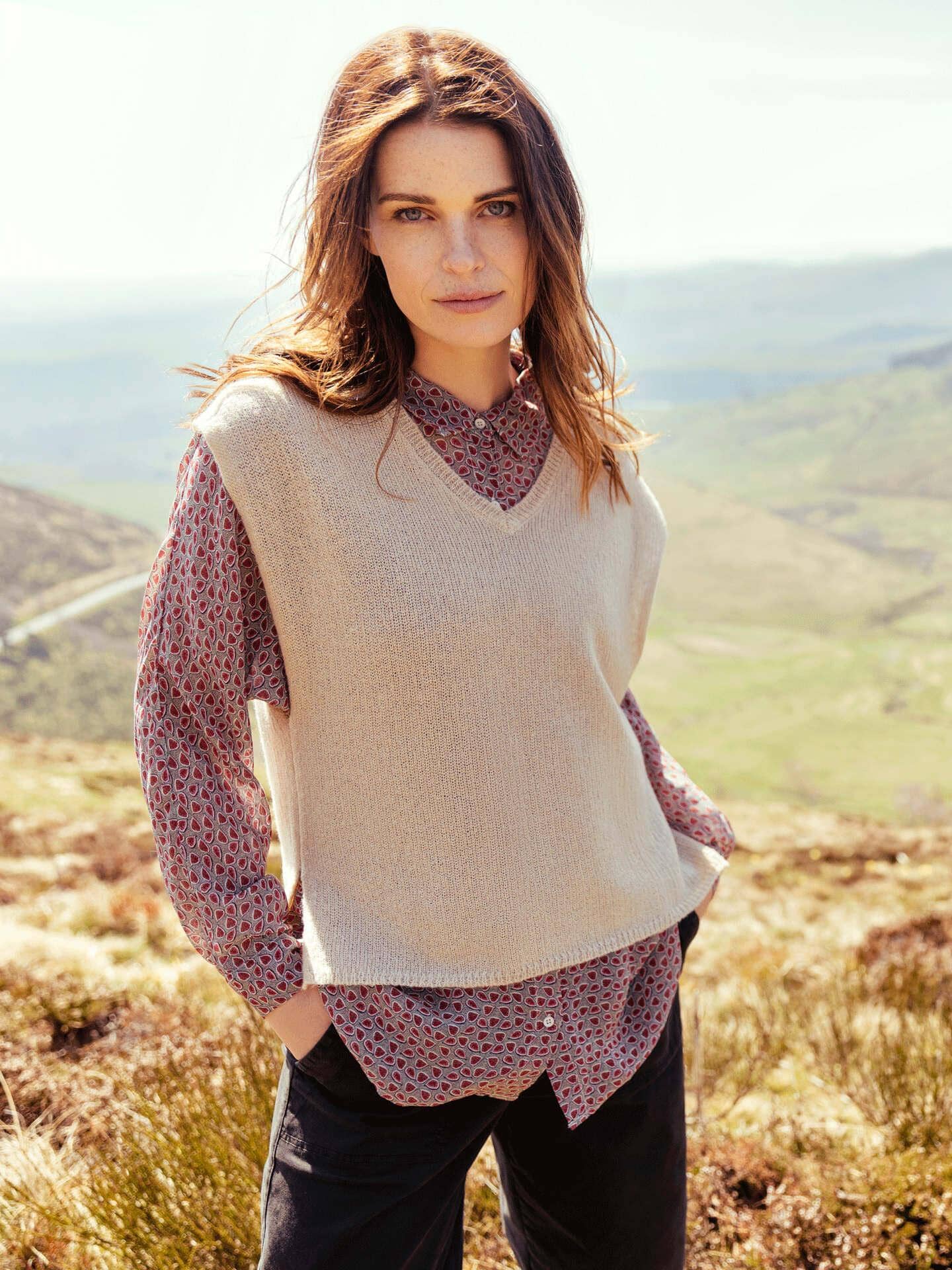 Nile - Pullunder - kolibri-ulm.de - Damen, Oberteile, Pullunder, SS22, Textilien