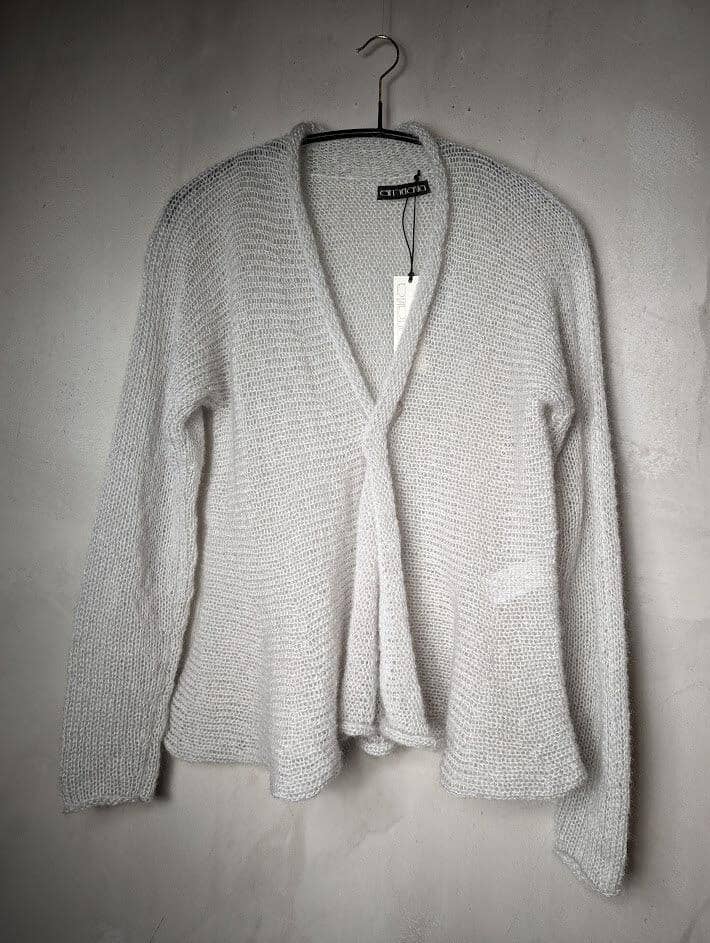 Esmeralda - Strickjacke Sofia - kolibri-ulm.de - Damen, Kapuzenpullover, Oberteile, Pulli, Pullover, Strick, Strickwaren, Textilien, WS22